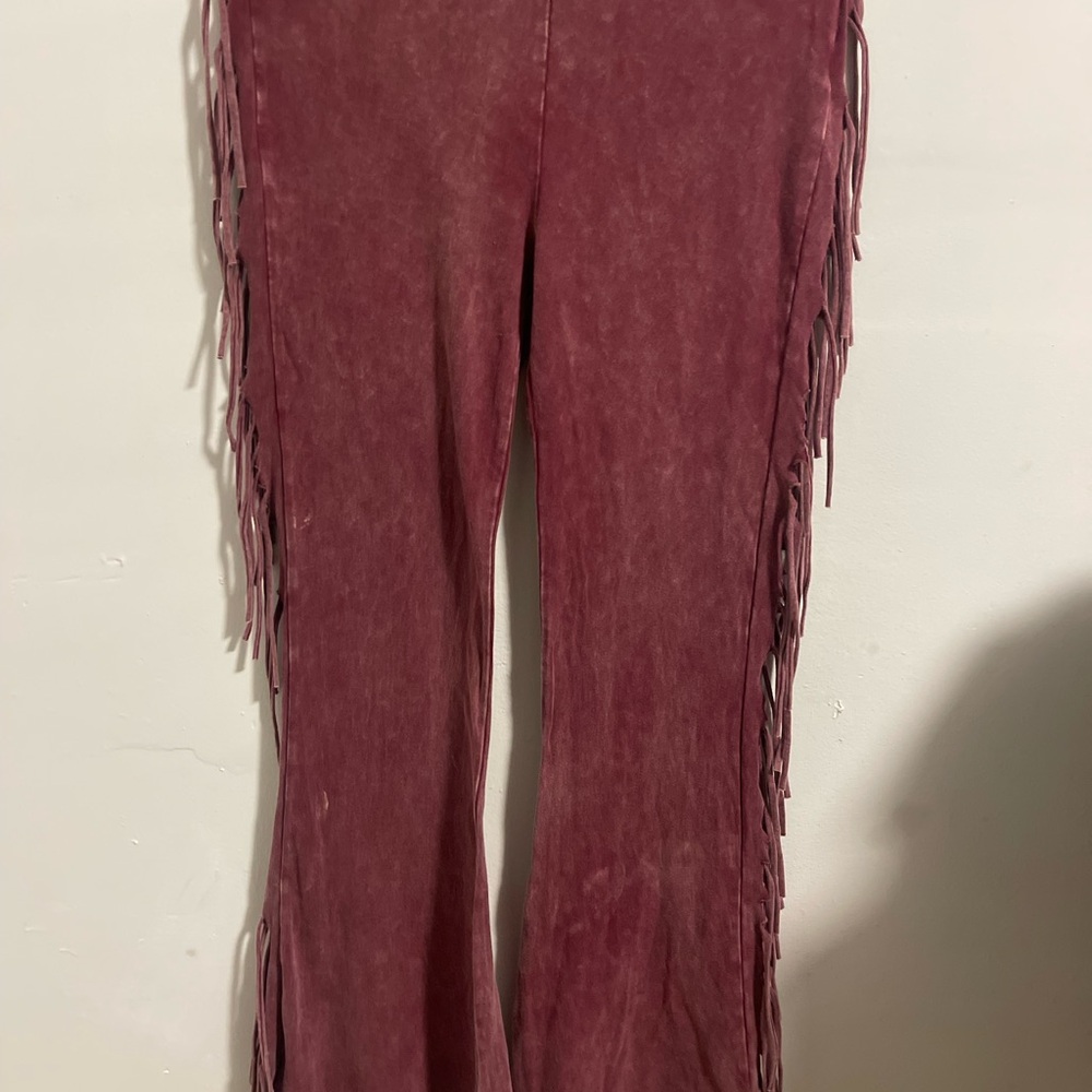 Fashion Nova Velvet-Look Pants in Mauve